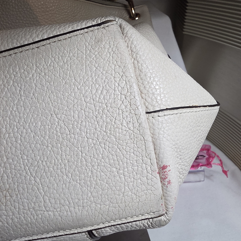 Coach Chalk Grey Shoulder Bag* Needs A Good Cleaning - Picture 5 of 13
